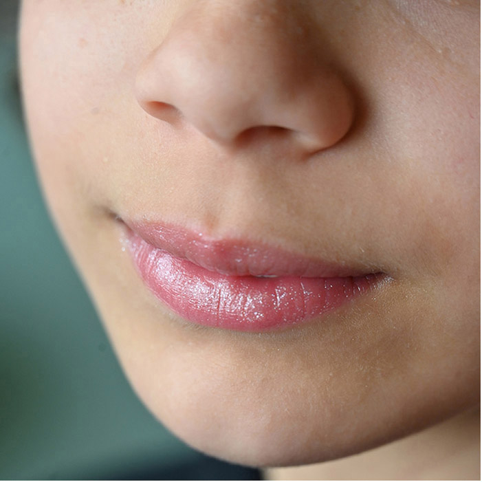 Set smalto peel-off e gloss labbra - immagine 3