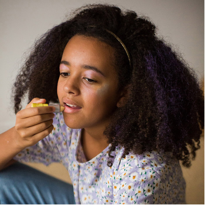 Set smalto peel-off e balsamo labbra - immagine 3